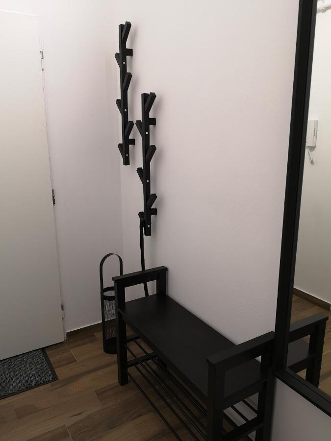 Fine Apartment In Centrum Of Slany With Aircondition Eksteriør billede